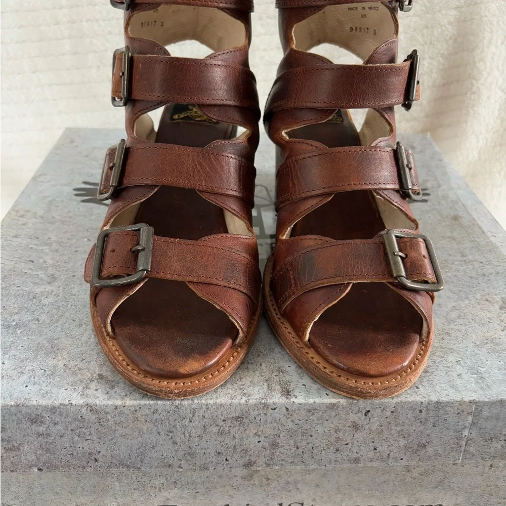Freebird Quail Cognac Size 8 Women's Leather Buckle Sandals - Picture 3 of 7